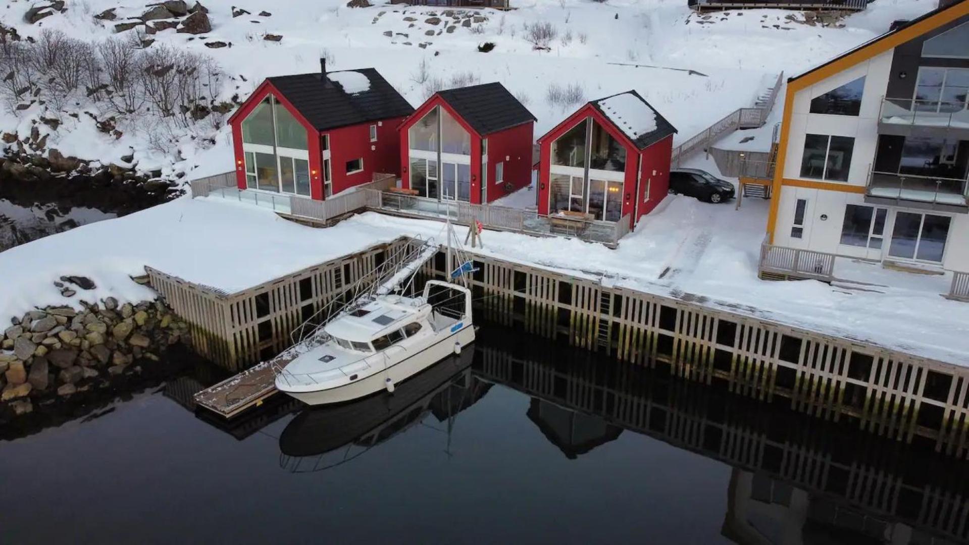Spektakulaer Rorbu I Autentiske Omgivelser Ballstad Esterno foto